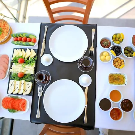 Camlik 87 3* Ayvalı