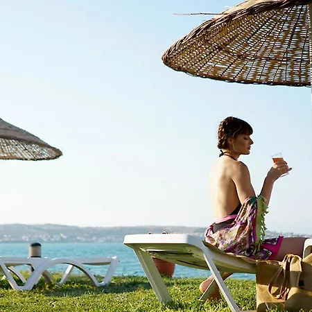 Camlik 87 Hotel Ayvalı