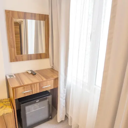 çamlık 87 Ayvalık Otel