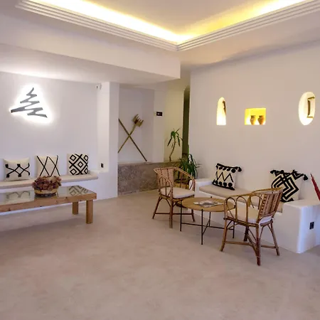Hotel çamlık 87 Ayvalık Ayvalı