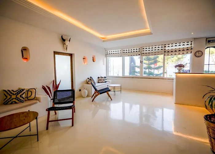 Отель Camlik 87